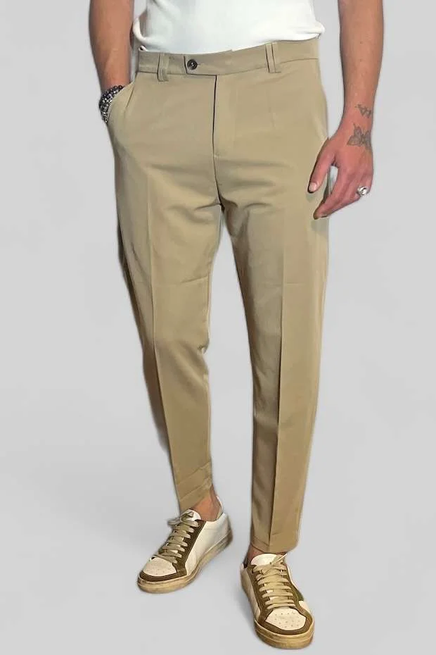 PANTALONE UOMO TASCA AMERICA SABBIA CON ABBOTTONATURA ALLUNGATA - immagine 3