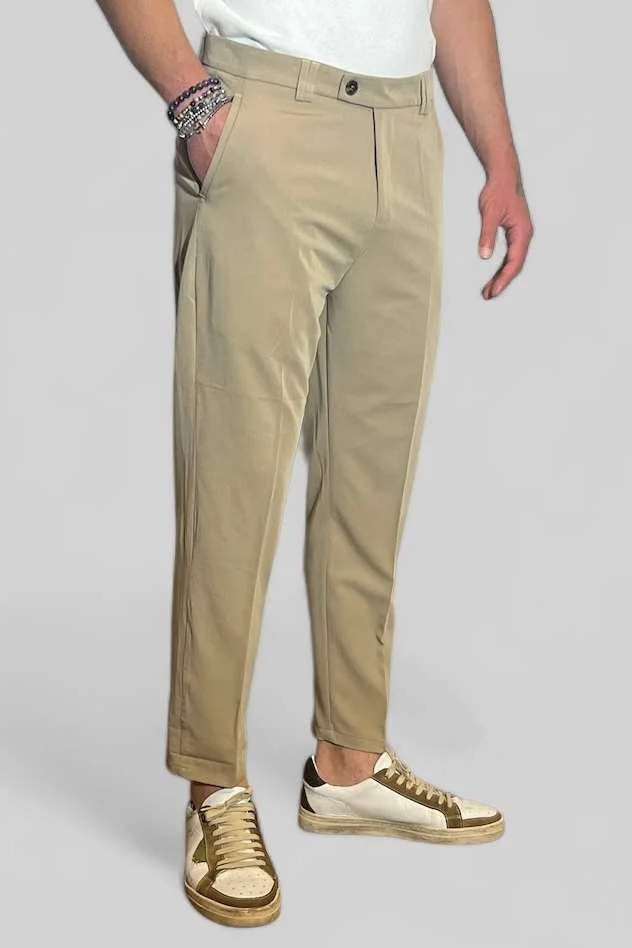 PANTALONE UOMO TASCA AMERICA SABBIA CON ABBOTTONATURA ALLUNGATA - immagine 4