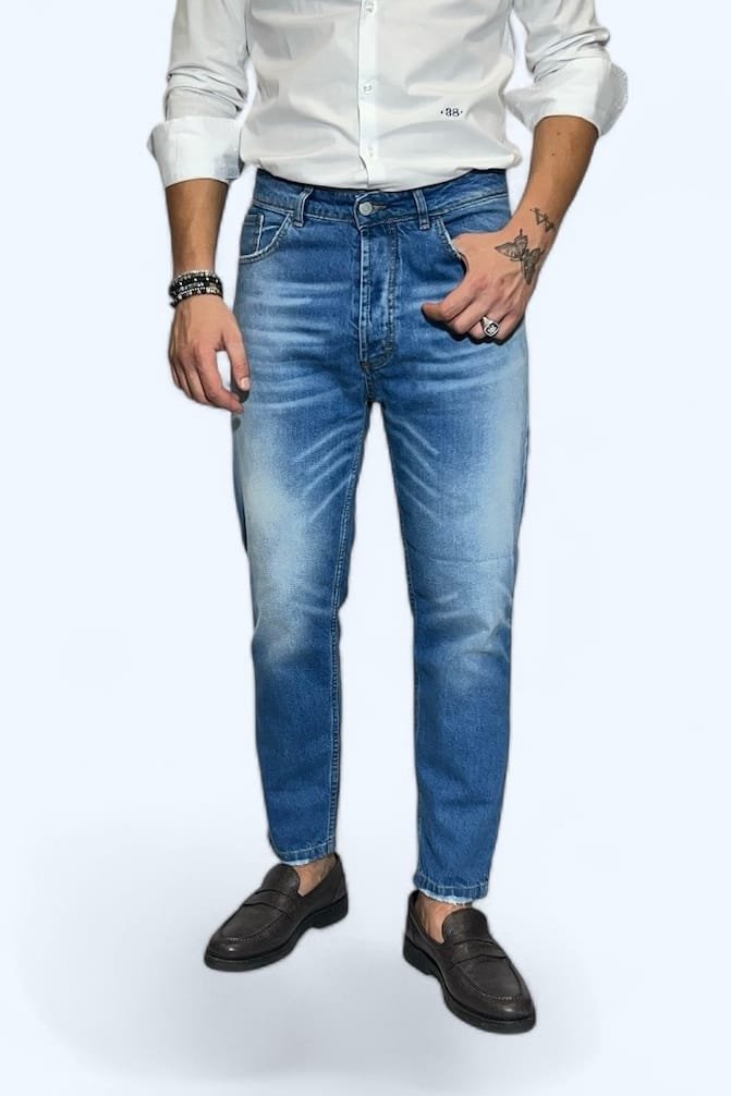 JEANS LAVAGGIO MEDIO CON SFUMATURE