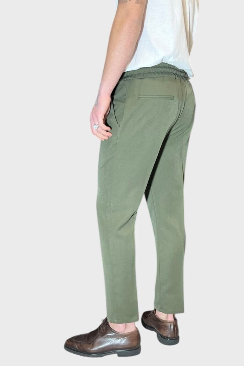 PANTALACCIO MORBIDO CON PINCES REGULAR FIT VERDE - immagine 6