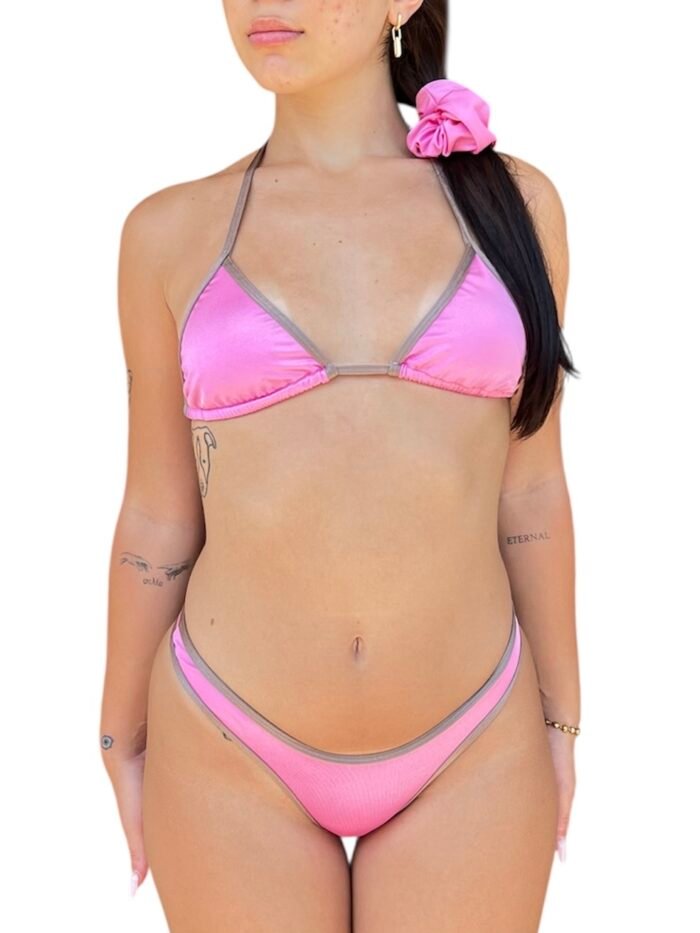 BIKINI TRIANGOLO CON SLIP CON BORDI A CONTRASTO