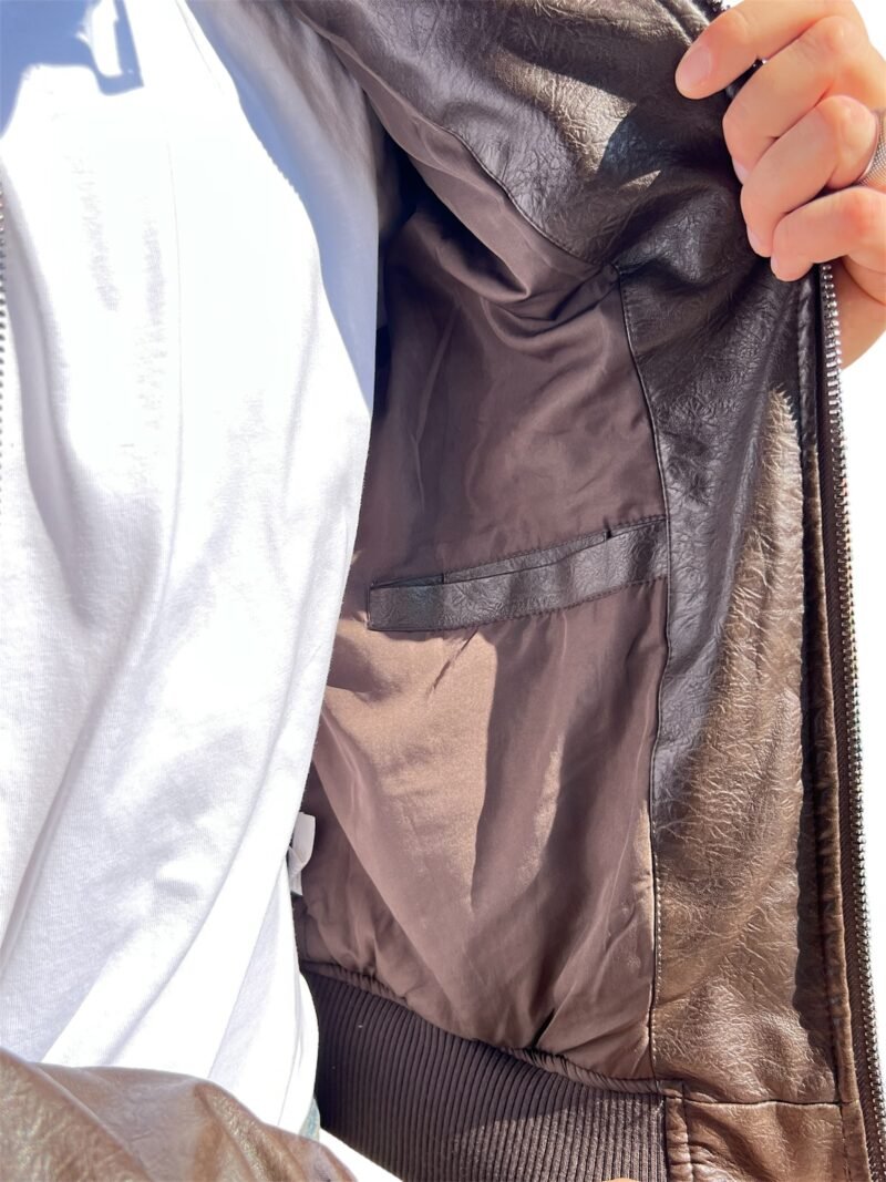 GIUBBOTTO UOMO ECOPELLE MARRONE - BOMBER CLASSICO CON FODERA - immagine 3