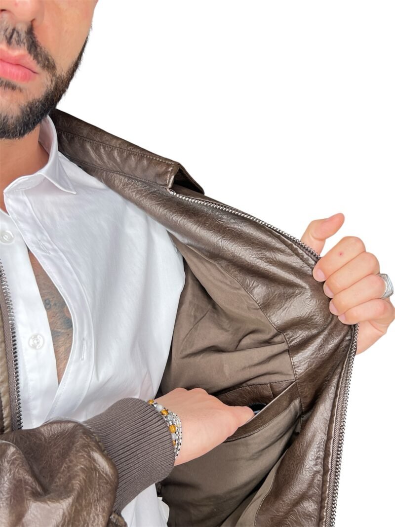 GIUBBOTTO UOMO ECOPELLE MARRONE - BOMBER CLASSICO CON FODERA - immagine 3