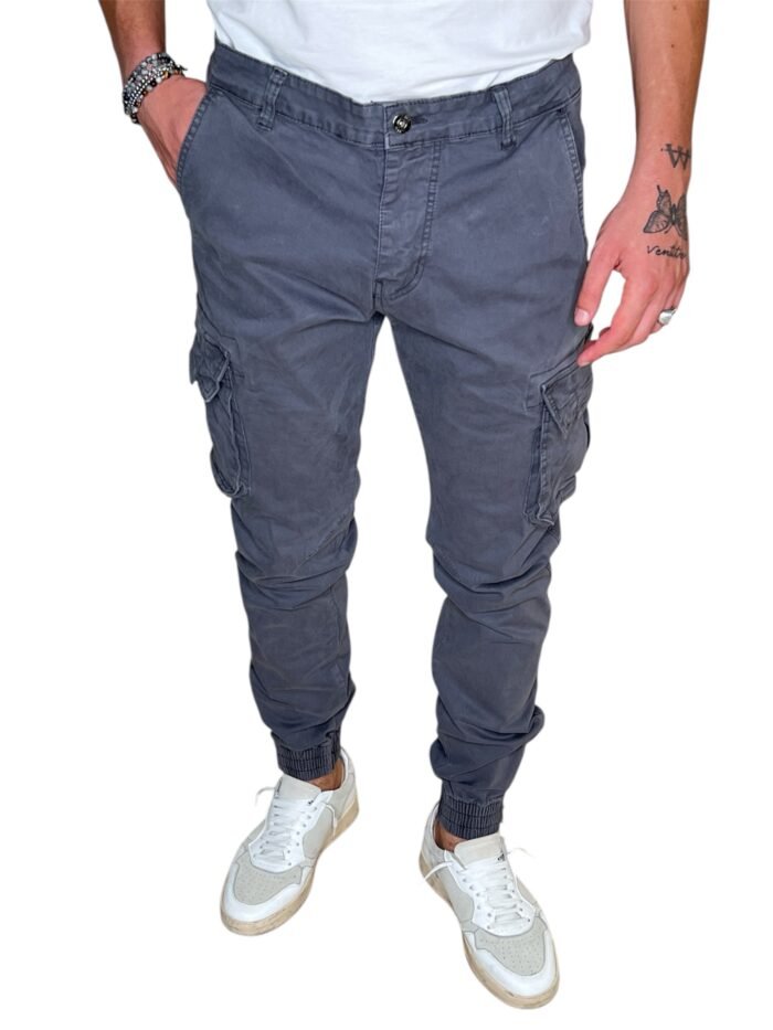 PANTALONE CARGO GRIGIO CON TASCONI