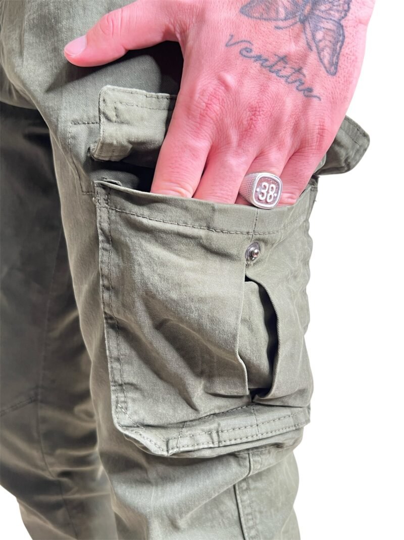 PANTALONE CARGO VERDE CON TASCONI - immagine 5