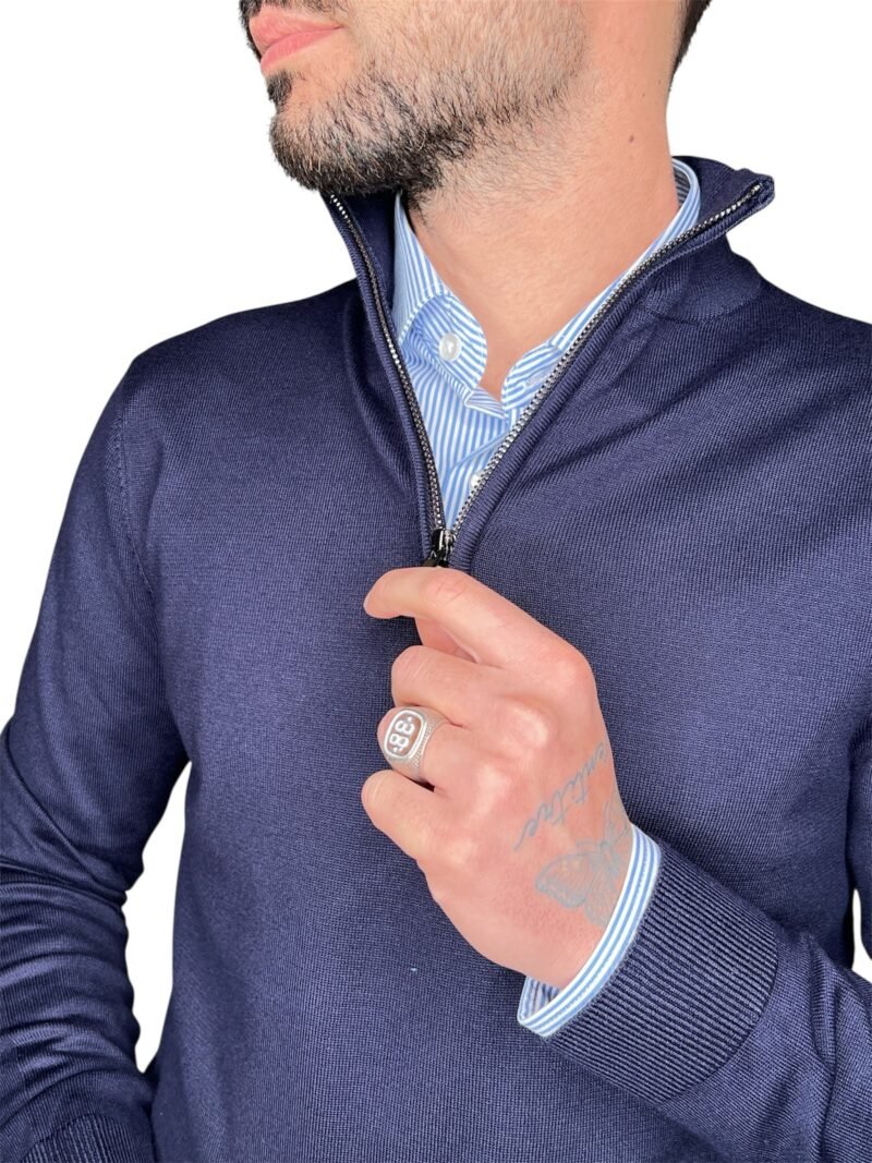 MAGLIA UOMO MEZZO COLLO CON ZIP BLU - immagine 2
